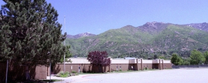 Picture of Uintah Elementary School.