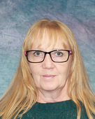 Picture of Ms. Lund