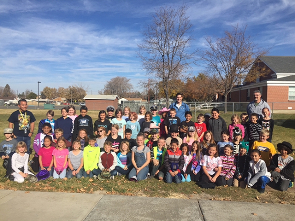 Lakeview 3rd &amp; 4th grade students spend morning with channel 4 &amp; 5 weather station crews
