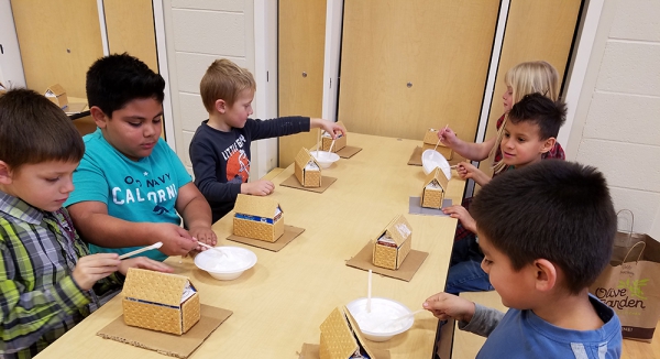 North Park Students Decorate Gingerbread Houses
